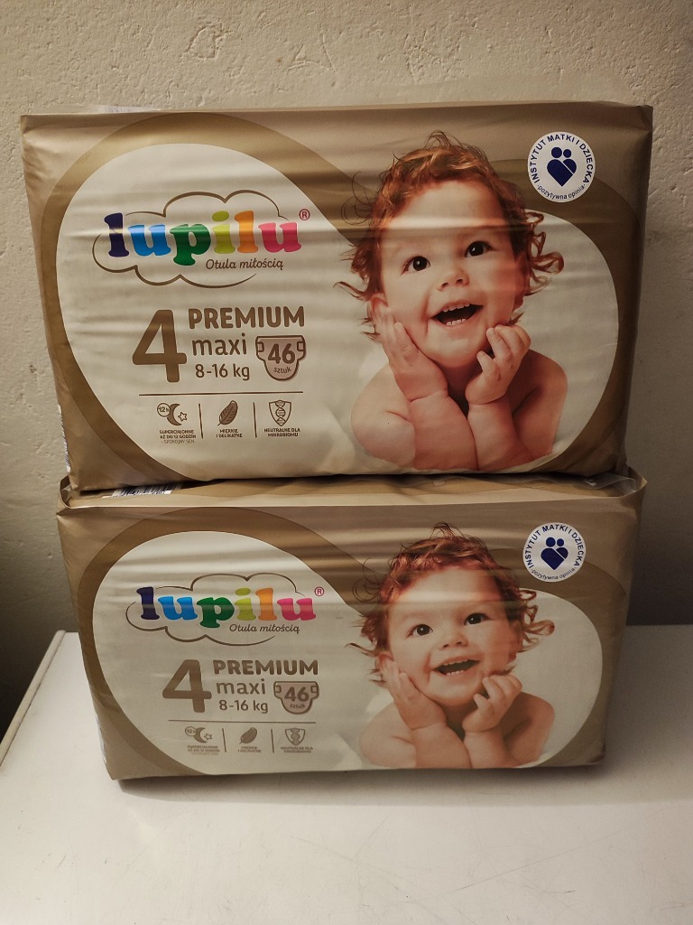 pampers dla dziewczynki czym sie rozni