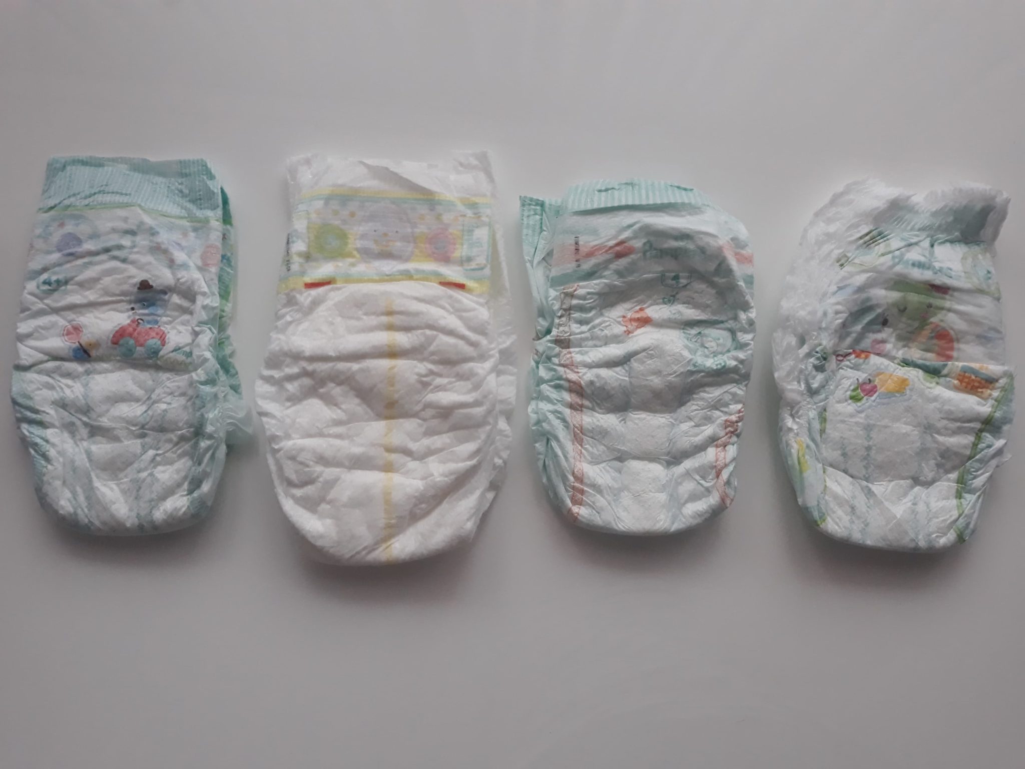 pampers pieluchomajtki 4 rossmann